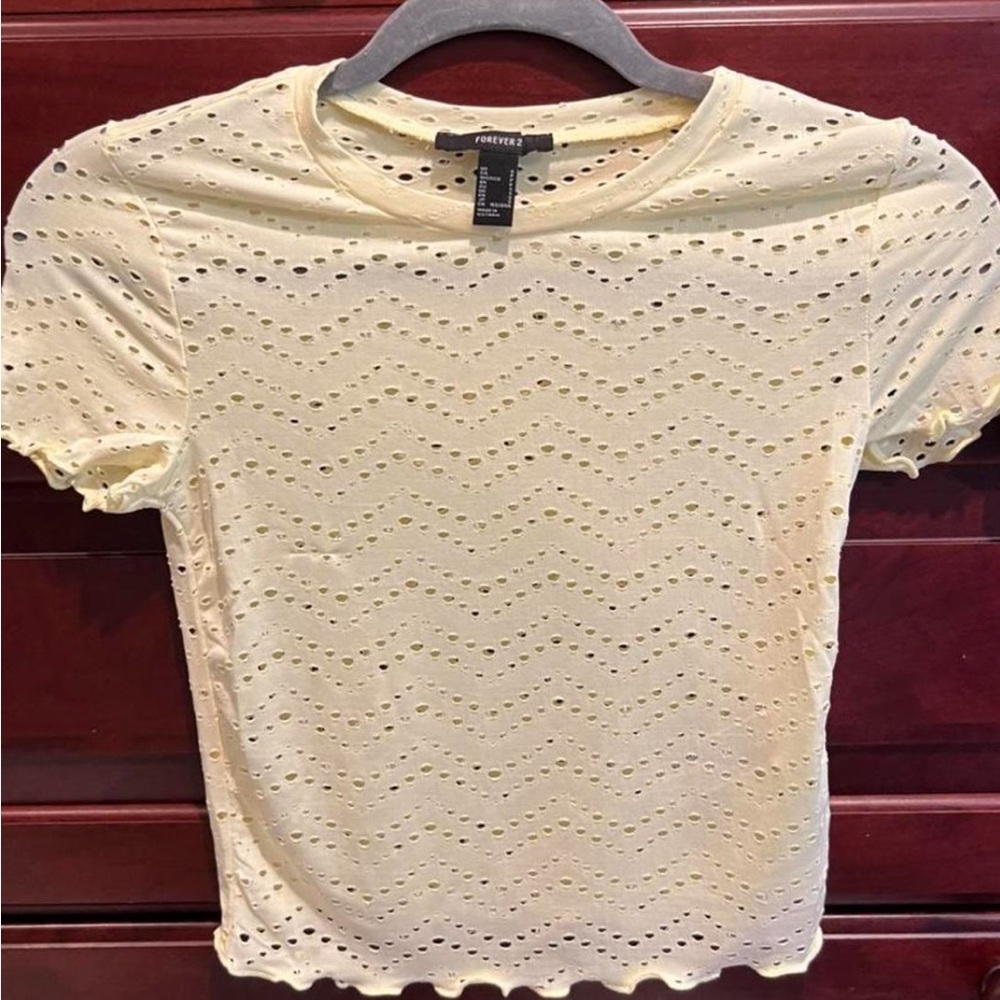 Forever 21 yellow shirt